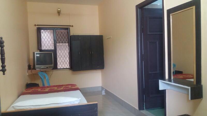 Tripura Sundari Residency Hotel Madanapalle Bagian luar foto